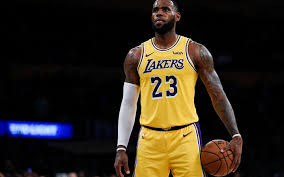 James håber, at trøjen bliver pensioneret fra Lakers